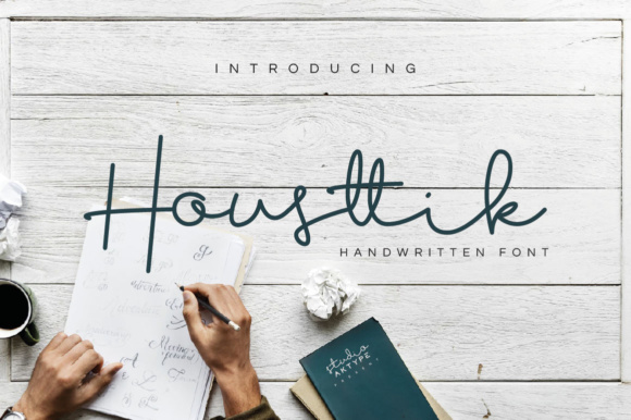 Housttik: The Minimalist Script Font for Artisan Makers